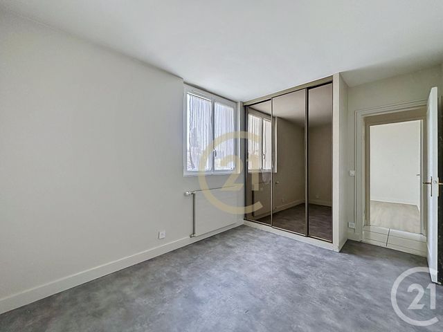 Appartement F3 à louer - 3 pièces - 62.5 m2 - VERSAILLES - 78 - ILE-DE-FRANCE - Century 21 Fels Immobilier