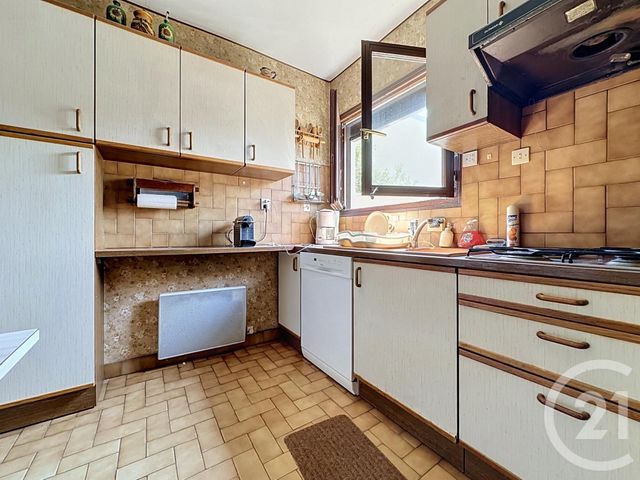 maison à vendre - 5 pièces - 120.2 m2 - FONTENAY LE FLEURY - 78 - ILE-DE-FRANCE - Century 21 Fels Immobilier