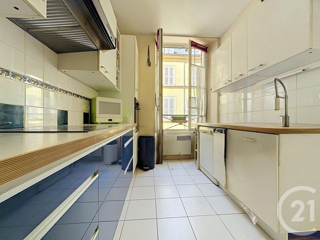 Appartement F4 à vendre - 4 pièces - 92.89 m2 - VERSAILLES - 78 - ILE-DE-FRANCE - Century 21 Fels Immobilier