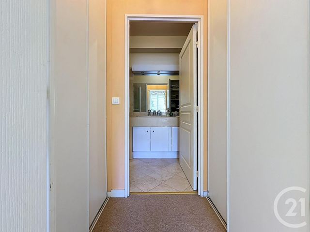 Appartement F4 à vendre - 4 pièces - 92.89 m2 - VERSAILLES - 78 - ILE-DE-FRANCE - Century 21 Fels Immobilier