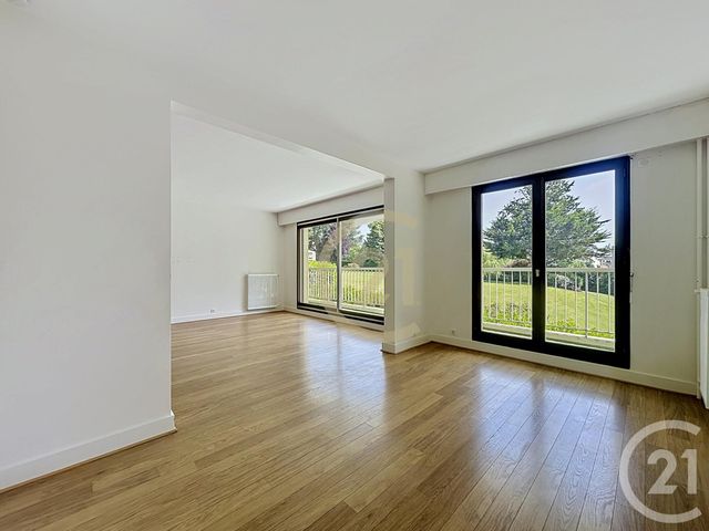 Appartement à louer - 6 pièces - 117.27 m2 - VERSAILLES - 78 - ILE-DE-FRANCE - Century 21 Fels Immobilier