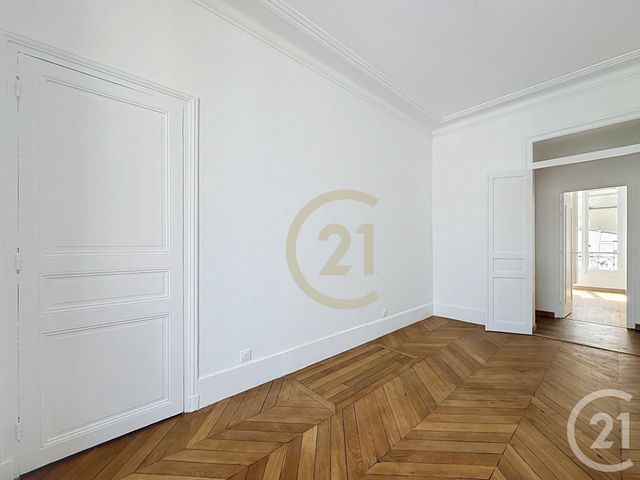 Appartement F6 à louer - 6 pièces - 132.04 m2 - VERSAILLES - 78 - ILE-DE-FRANCE - Century 21 Fels Immobilier