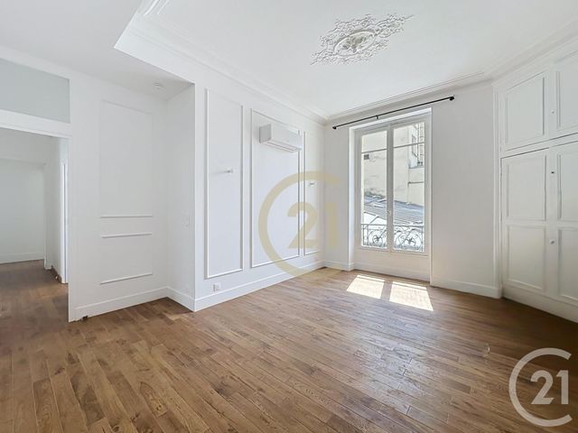 Appartement F6 à louer - 6 pièces - 132.04 m2 - VERSAILLES - 78 - ILE-DE-FRANCE - Century 21 Fels Immobilier