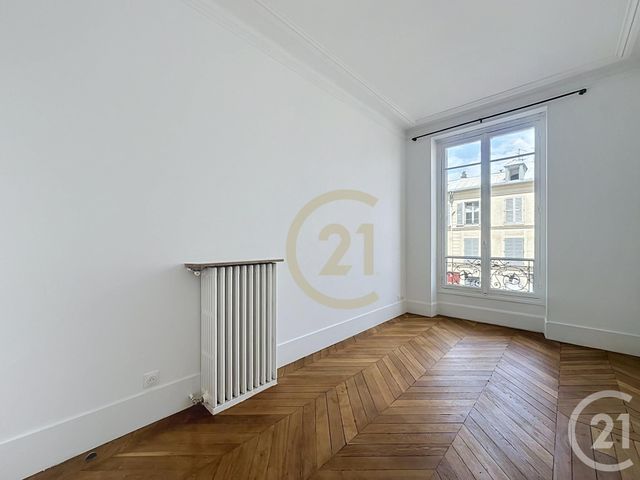 Appartement F6 à louer - 6 pièces - 132.04 m2 - VERSAILLES - 78 - ILE-DE-FRANCE - Century 21 Fels Immobilier