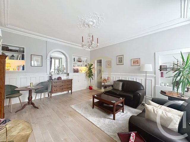 Appartement T4 à vendre - 4 pièces - 73.34 m2 - VERSAILLES - 78 - ILE-DE-FRANCE - Century 21 Fels Immobilier
