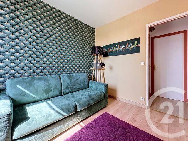 Appartement T5 à louer - 6 pièces - 122.16 m2 - FONTENAY LE FLEURY - 78 - ILE-DE-FRANCE - Century 21 Fels Immobilier