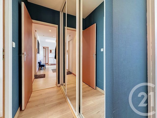 Appartement T5 à louer - 6 pièces - 122.16 m2 - FONTENAY LE FLEURY - 78 - ILE-DE-FRANCE - Century 21 Fels Immobilier