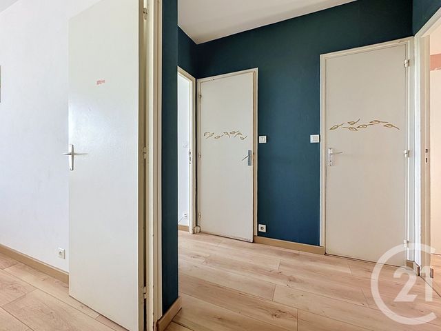 Appartement T5 à louer - 6 pièces - 122.16 m2 - FONTENAY LE FLEURY - 78 - ILE-DE-FRANCE - Century 21 Fels Immobilier