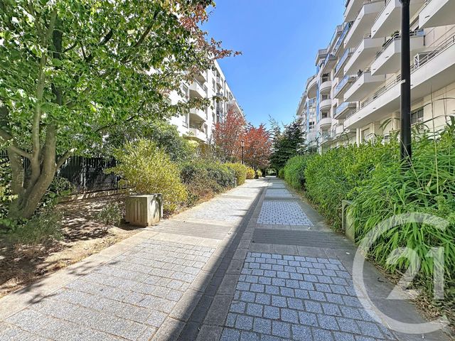 Appartement F2 à vendre - 2 pièces - 51.66 m2 - BOULOGNE BILLANCOURT - 92 - ILE-DE-FRANCE - Century 21 Fels Immobilier