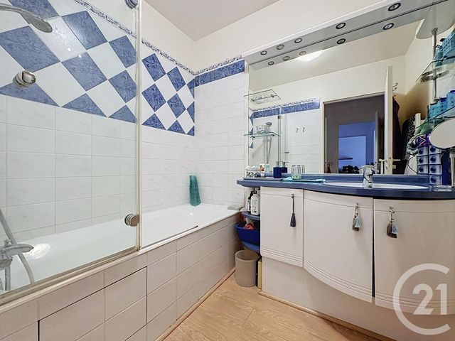 Appartement F2 à vendre - 2 pièces - 51.66 m2 - BOULOGNE BILLANCOURT - 92 - ILE-DE-FRANCE - Century 21 Fels Immobilier