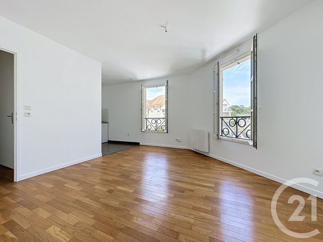 Appartement T2 à vendre - 2 pièces - 42.0 m2 - BUC - 78 - ILE-DE-FRANCE - Century 21 Fels Immobilier