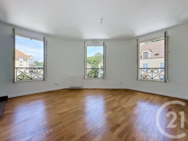 Appartement T2 à vendre - 2 pièces - 42.0 m2 - BUC - 78 - ILE-DE-FRANCE - Century 21 Fels Immobilier