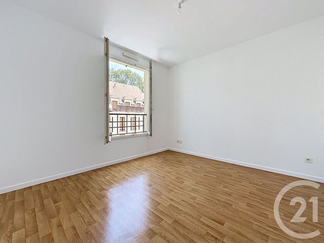 Appartement T2 à vendre - 2 pièces - 42.0 m2 - BUC - 78 - ILE-DE-FRANCE - Century 21 Fels Immobilier