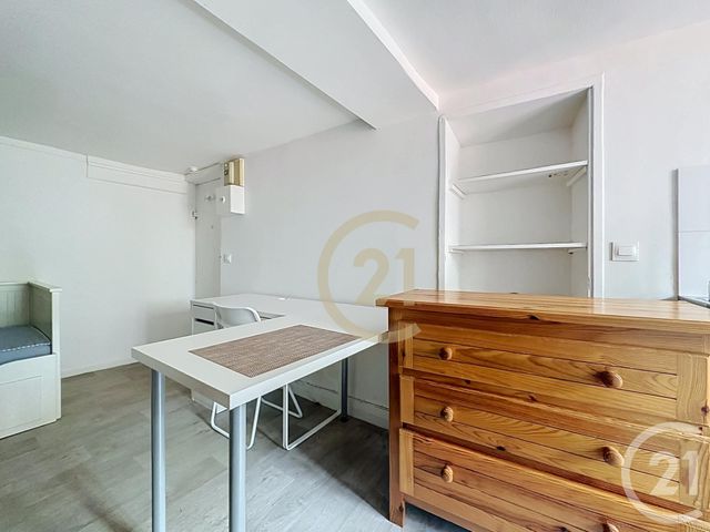 Appartement F1 à louer - 1 pièce - 17.81 m2 - VERSAILLES - 78 - ILE-DE-FRANCE - Century 21 Fels Immobilier