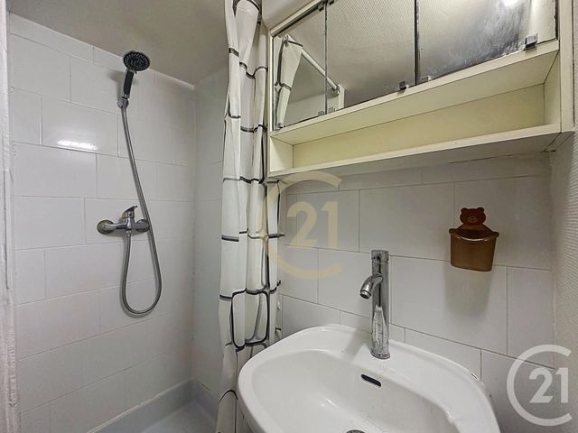 Appartement F1 à louer - 1 pièce - 17.81 m2 - VERSAILLES - 78 - ILE-DE-FRANCE - Century 21 Fels Immobilier