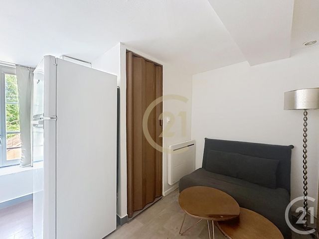 Appartement F1 à louer - 1 pièce - 17.81 m2 - VERSAILLES - 78 - ILE-DE-FRANCE - Century 21 Fels Immobilier
