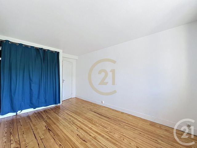 Appartement F2 à louer - 2 pièces - 53.82 m2 - VERSAILLES - 78 - ILE-DE-FRANCE - Century 21 Fels Immobilier
