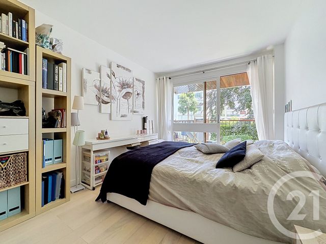 Appartement F4 à vendre - 4 pièces - 93.88 m2 - LE CHESNAY - 78 - ILE-DE-FRANCE - Century 21 Fels Immobilier