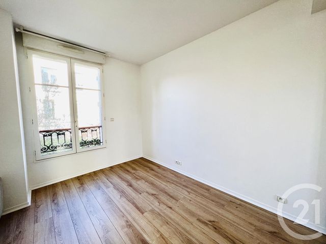 Appartement F3 à louer - 3 pièces - 64.77 m2 - LE CHESNAY - 78 - ILE-DE-FRANCE - Century 21 Fels Immobilier