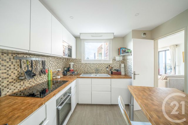 Appartement F6 à vendre - 6 pièces - 146.08 m2 - ST CYR L ECOLE - 78 - ILE-DE-FRANCE - Century 21 Fels Immobilier