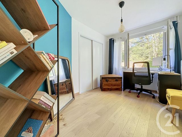 Appartement F3 à vendre - 3 pièces - 58.34 m2 - VERSAILLES - 78 - ILE-DE-FRANCE - Century 21 Fels Immobilier
