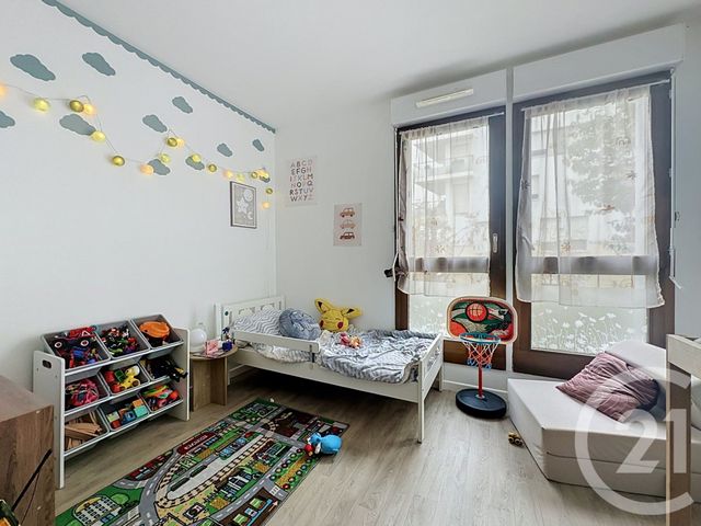 Appartement à vendre - 3 pièces - 58.06 m2 - MANTES LA VILLE - 78 - ILE-DE-FRANCE - Century 21 Fels Immobilier