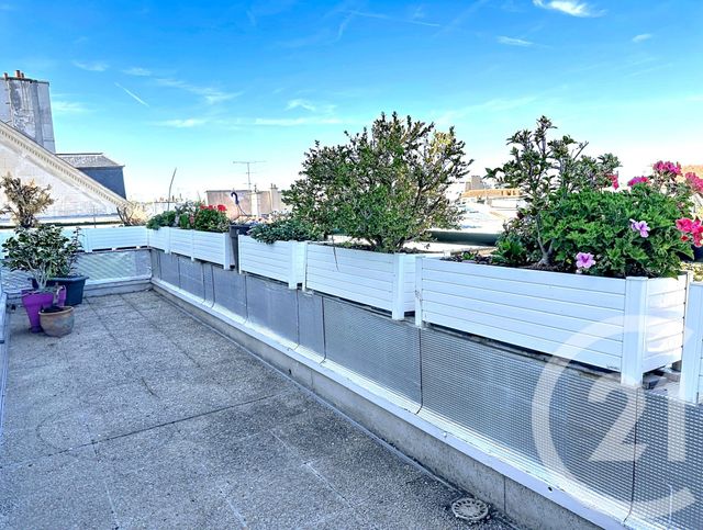 Appartement F5 à vendre - 5 pièces - 96.57 m2 - VERSAILLES - 78 - ILE-DE-FRANCE - Century 21 Fels Immobilier