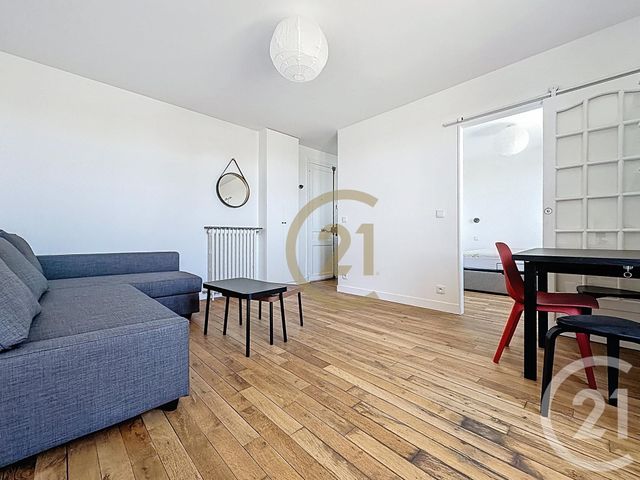 Appartement F2 à louer - 2 pièces - 32.2 m2 - VERSAILLES - 78 - ILE-DE-FRANCE - Century 21 Fels Immobilier