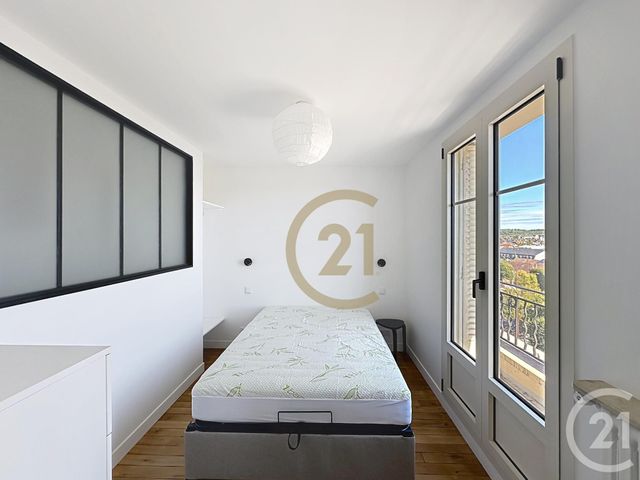 Appartement F2 à louer - 2 pièces - 32.2 m2 - VERSAILLES - 78 - ILE-DE-FRANCE - Century 21 Fels Immobilier
