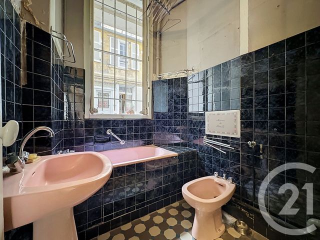 Appartement à vendre - 4 pièces - 73.26 m2 - VERSAILLES - 78 - ILE-DE-FRANCE - Century 21 Fels Immobilier