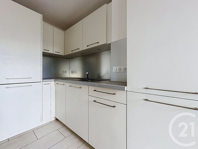 Appartement T4 à vendre - 4 pièces - 70.56 m2 - VERSAILLES - 78 - ILE-DE-FRANCE - Century 21 Fels Immobilier