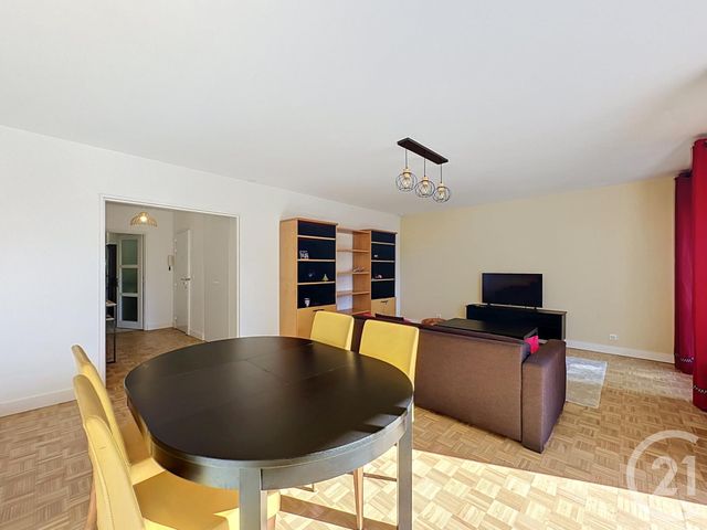 Appartement F3 à louer - 3 pièces - 78.91 m2 - VERSAILLES - 78 - ILE-DE-FRANCE - Century 21 Fels Immobilier