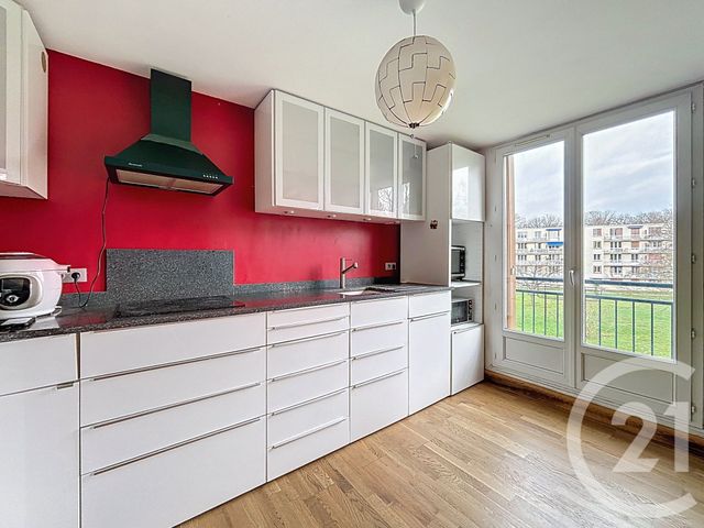 Appartement F5 à louer - 5 pièces - 81.28 m2 - VERSAILLES - 78 - ILE-DE-FRANCE - Century 21 Fels Immobilier