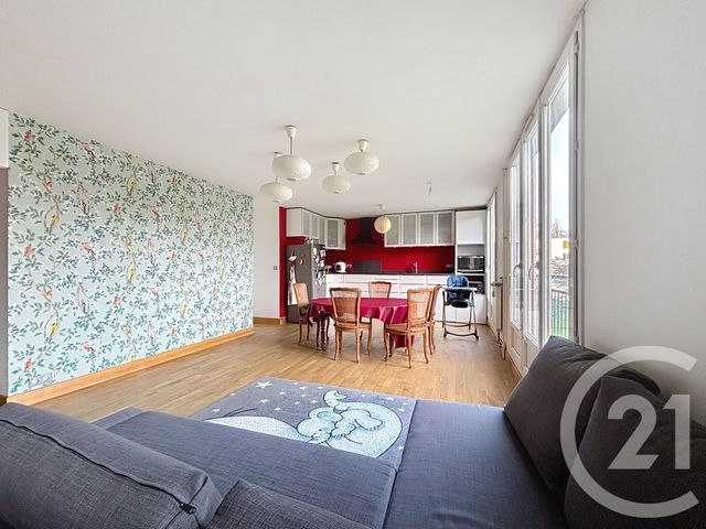 Appartement F5 à louer - 5 pièces - 81.28 m2 - VERSAILLES - 78 - ILE-DE-FRANCE - Century 21 Fels Immobilier