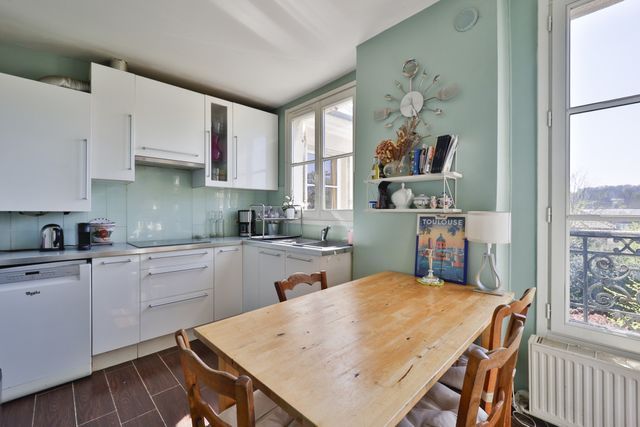 Appartement à vendre - 6 pièces - 133.24 m2 - VERSAILLES - 78 - ILE-DE-FRANCE - Century 21 Fels Immobilier