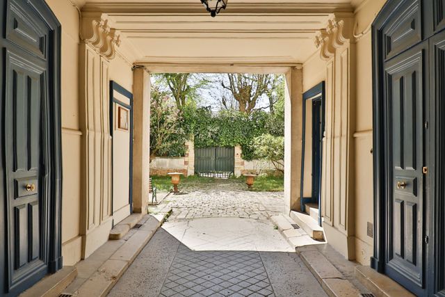 Appartement à vendre - 6 pièces - 133.24 m2 - VERSAILLES - 78 - ILE-DE-FRANCE - Century 21 Fels Immobilier