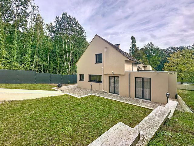 maison à vendre - 7 pièces - 171.66 m2 - JOUY EN JOSAS - 78 - ILE-DE-FRANCE - Century 21 Fels Immobilier