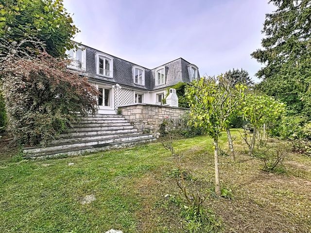 maison à vendre - 12 pièces - 307.0 m2 - VERSAILLES - 78 - ILE-DE-FRANCE - Century 21 Fels Immobilier