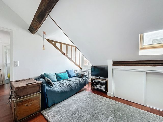 Appartement F6 à vendre - 6 pièces - 136.07 m2 - VERSAILLES - 78 - ILE-DE-FRANCE - Century 21 Fels Immobilier