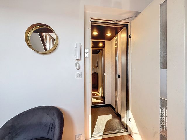 Appartement F6 à vendre - 6 pièces - 136.07 m2 - VERSAILLES - 78 - ILE-DE-FRANCE - Century 21 Fels Immobilier