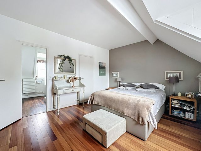 Appartement F6 à vendre - 6 pièces - 136.07 m2 - VERSAILLES - 78 - ILE-DE-FRANCE - Century 21 Fels Immobilier