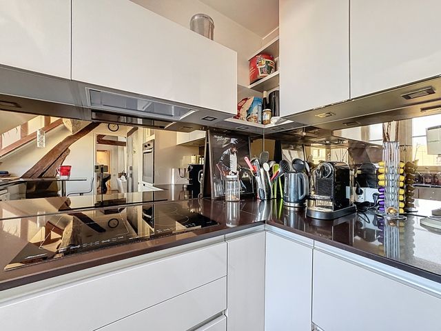 Appartement F6 à vendre - 6 pièces - 136.07 m2 - VERSAILLES - 78 - ILE-DE-FRANCE - Century 21 Fels Immobilier