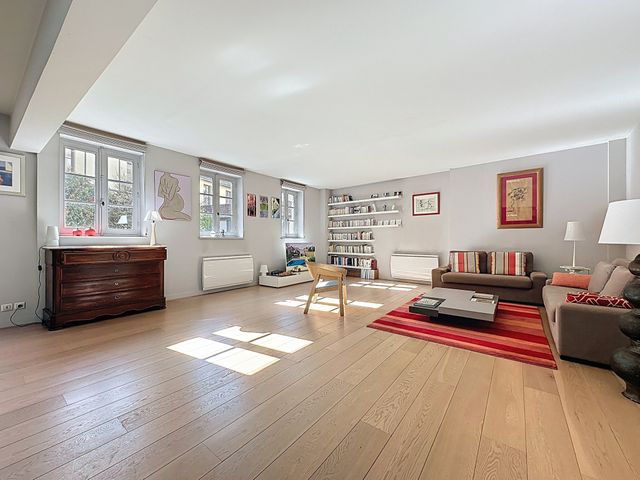 Appartement à vendre - 5 pièces - 108.77 m2 - VERSAILLES - 78 - ILE-DE-FRANCE - Century 21 Fels Immobilier