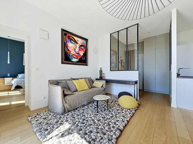 Appartement T2 à vendre - 2 pièces - 52.41 m2 - VERSAILLES - 78 - ILE-DE-FRANCE - Century 21 Fels Immobilier