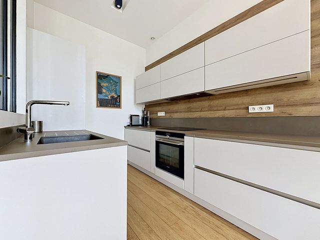 Appartement T2 à vendre - 2 pièces - 52.41 m2 - VERSAILLES - 78 - ILE-DE-FRANCE - Century 21 Fels Immobilier