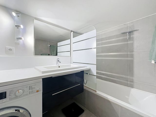 Appartement Loft à vendre - 6 pièces - 144.92 m2 - VERSAILLES - 78 - ILE-DE-FRANCE - Century 21 Fels Immobilier