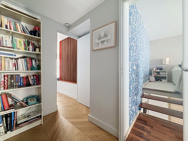 Appartement Loft à vendre - 6 pièces - 144.92 m2 - VERSAILLES - 78 - ILE-DE-FRANCE - Century 21 Fels Immobilier